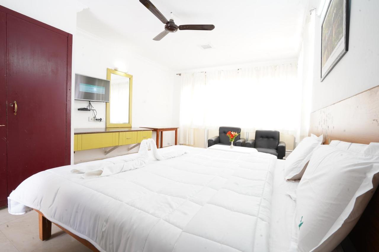 Hotel Tamilnadu - Yercaud Ngoại thất bức ảnh